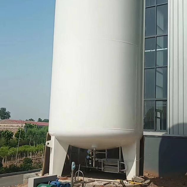 低溫長軸截止閥球罐應用現(xiàn)場 低溫長軸截止閥球罐應用現(xiàn)場