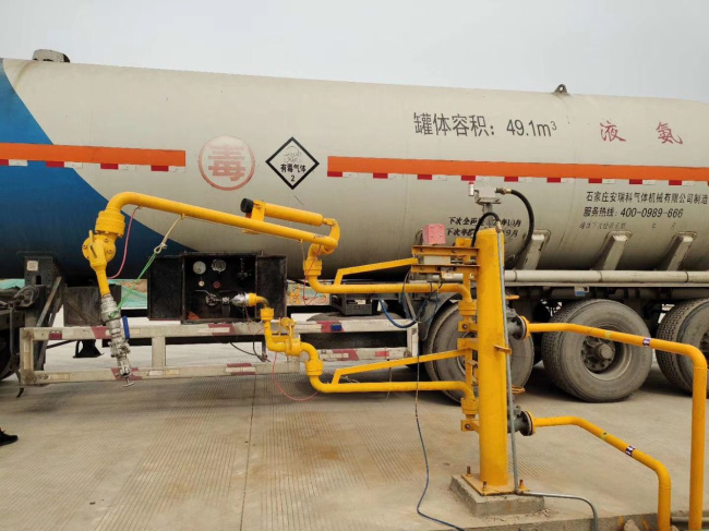 緊急拉斷閥鶴管應(yīng)用案例