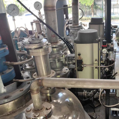 氣動(dòng)切斷閥-罐區(qū)應(yīng)用現(xiàn)場(chǎng) 氣動(dòng)切斷閥-罐區(qū)應(yīng)用現(xiàn)場(chǎng)