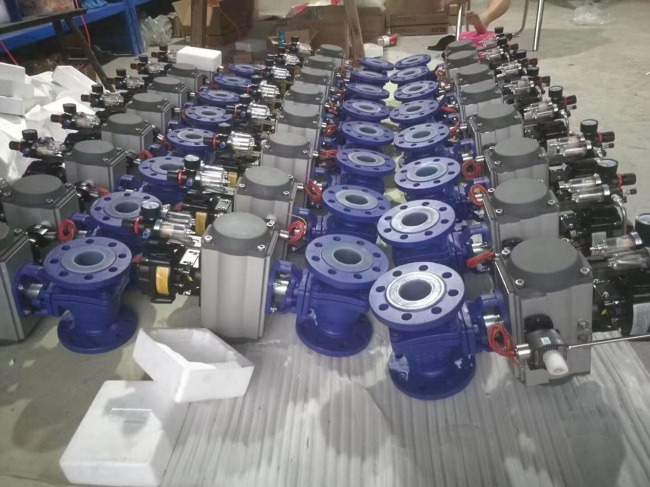 氣動(dòng)襯氟球閥圖片