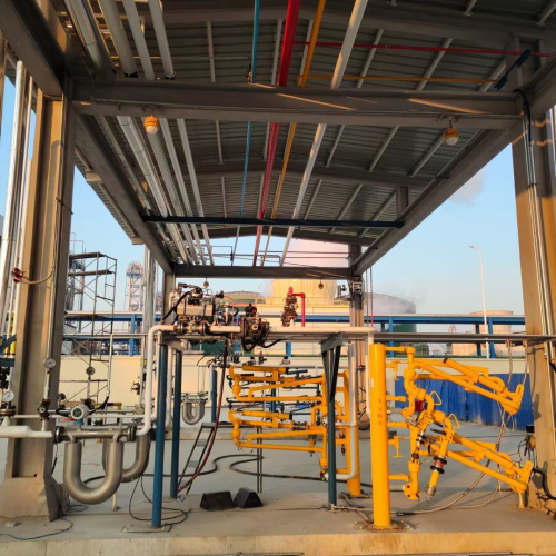 流體裝卸臂拉斷閥安裝在鶴管上的示意圖 流體裝卸臂拉斷閥安裝在鶴管上的示意圖